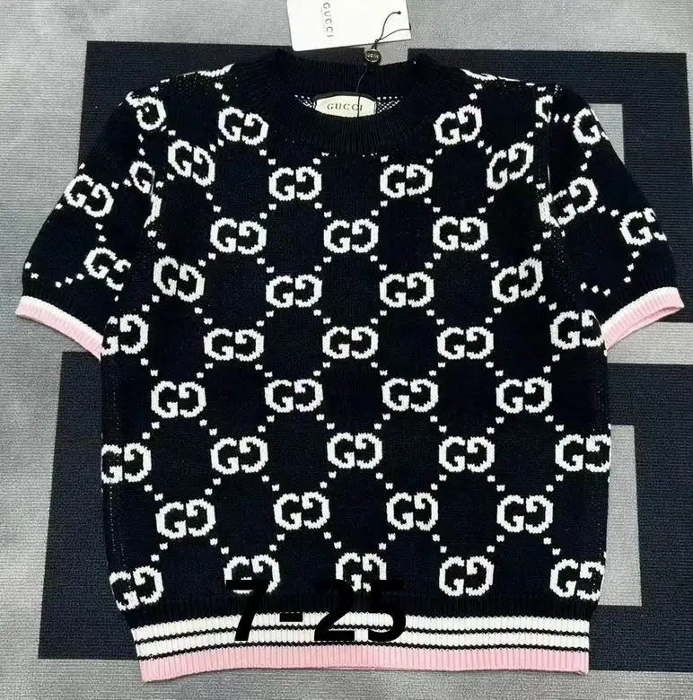 Gucci S-XL  (43)